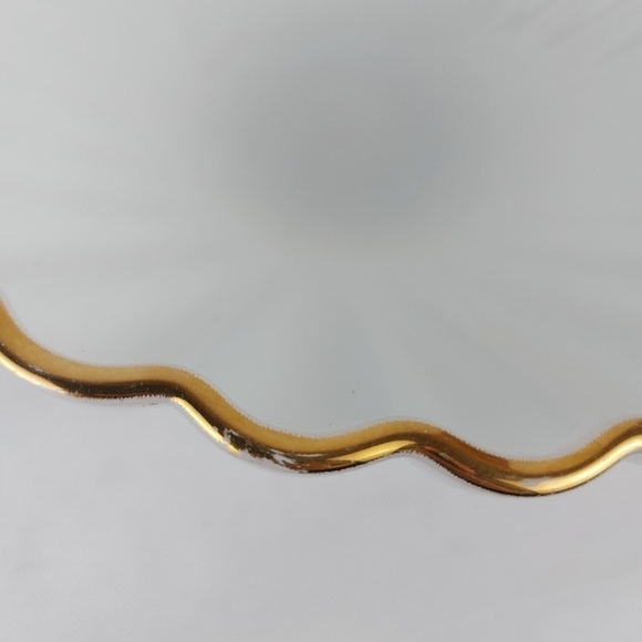 VINTAGE ANCHOR HOCKING milk glass gold trim big serving bowl plus divide… - Picture 6 of 12